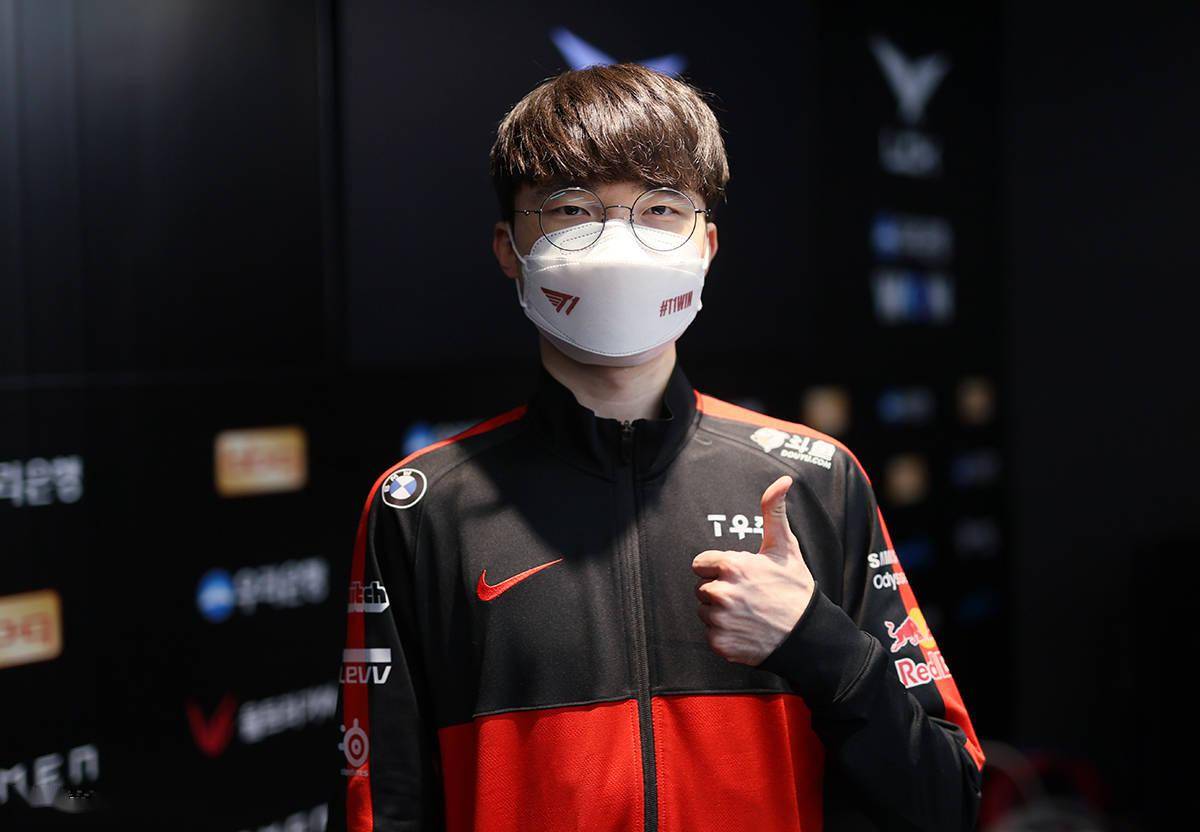 竞技宝- lol塞恩表情包 